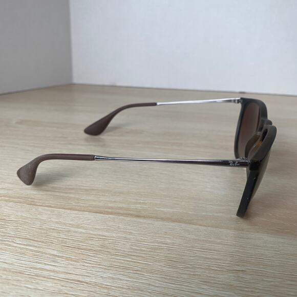 Ray-Ban RB4171 Erika 865/13 Sunglasses Tortoise Shell Gradient Brown 54-18-145 main image 10